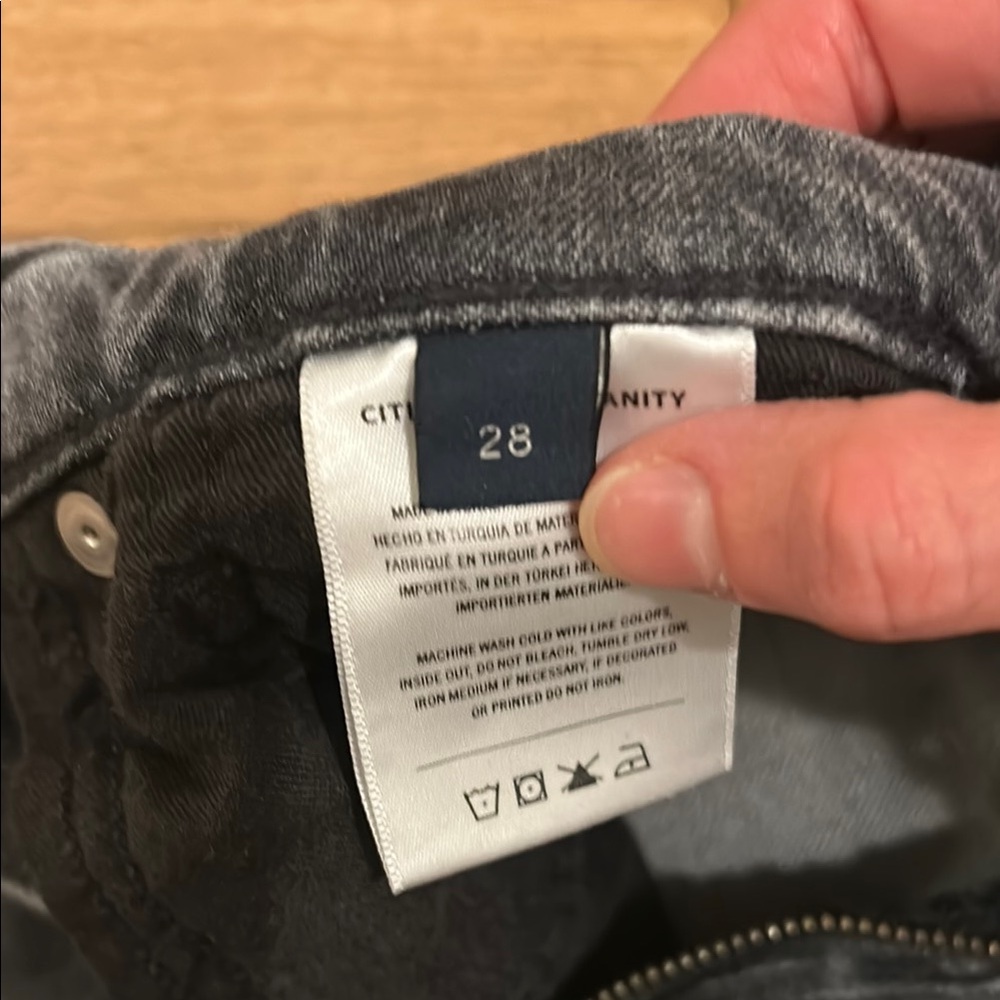 Gray Daphne Crop Jeans - Picture 8 of 9